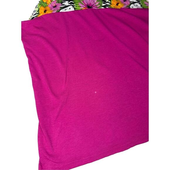 Sanrio Women’s Medium Hello Kitty Tropical Escape Pajamas Pink Zebra Loungewear - Picture 6 of 8